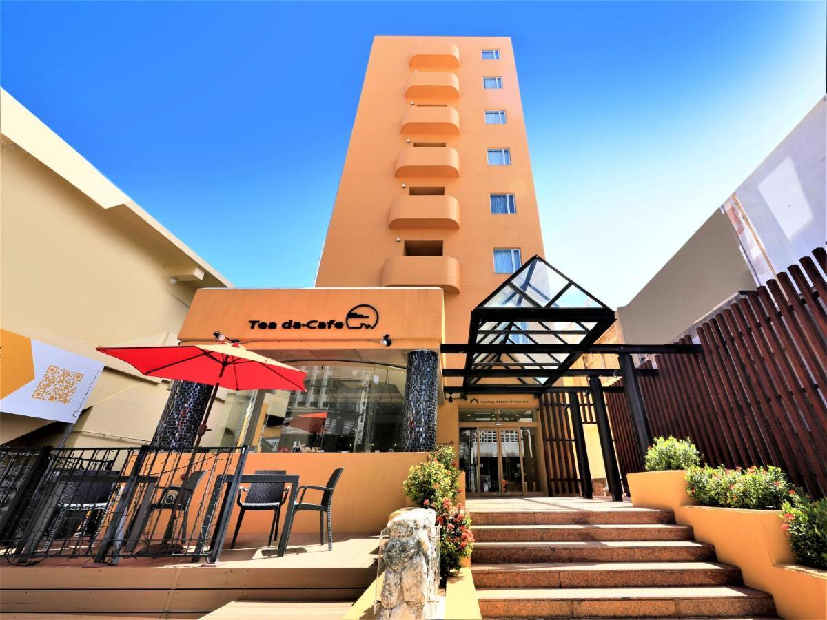 Central Resort Miyakojima Bagian luar foto