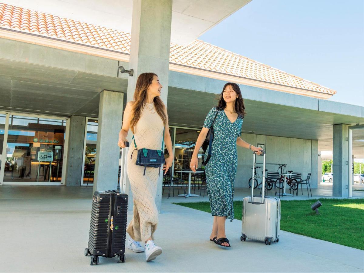 Central Resort Miyakojima Bagian luar foto