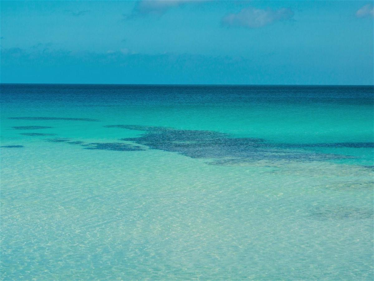 Central Resort Miyakojima Bagian luar foto